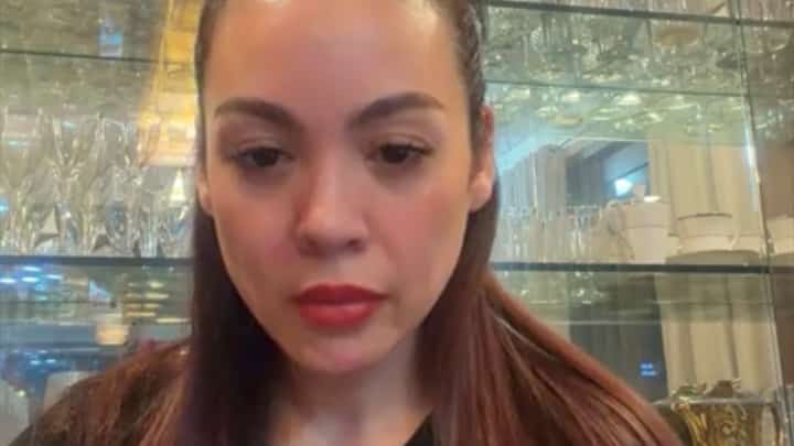 Claudine Barretto goes live on social media.