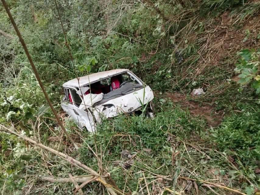 Two died after van fell in Itogon, Benguet