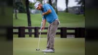 Guido hits 67, posts 1-shot lead
