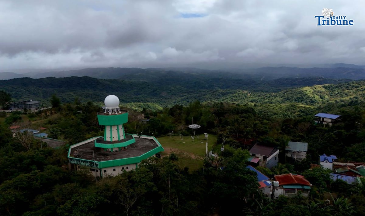 (January 27 2026) An over view of the mountain and PAGASA weather station seen from Barangay Sampaloc in Tanay Rizal on Tuesday, January 27, 2026. The Northeast Monsoon (Amihan) is expected to intensify and bring colder temperatures across large parts of the country this week, PAGASA said Monday. PAGASA weather specialist Charmagne Varilla said that 6°C to 7°C are possible, but based on current data, they are more likely to drop to around 9°C or 8°C at the lowest. Photo/Analy Labor