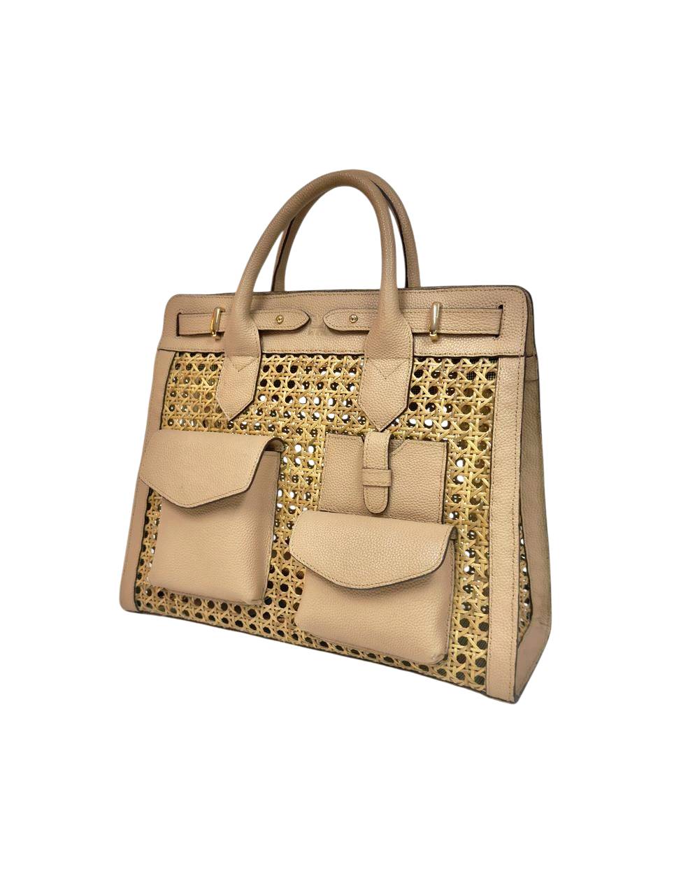 ORIAS’ Segunda Book Tote is defined by an all-rattan solihiya body with dimensions 13.25 x 5.5 x 19.5” (LxWxH) The book tote reimagines a reliable, functional silhouette through craft. Cargo-style pockets introduce quiet utility — designed to move seamlessly between travel, work and leisure. A considered highlight of our Summer 2026 capsule, where form, function and Filipino materiality meet.