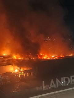 Supermarket sa Fairview, QC, nasunog; umabot sa ikalimang alarma