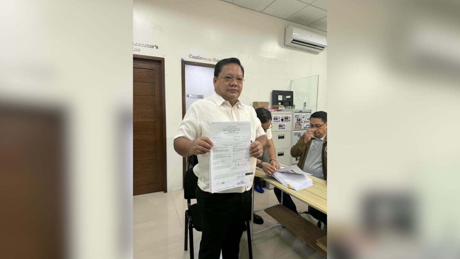 Solon bats for another suspension against Rep. Barzaga
