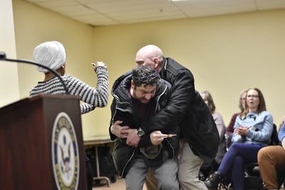 Trump ‘de-escalates’ Minneapolis crackdown