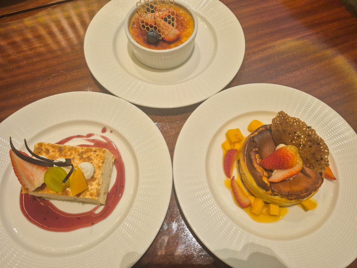 Ala carte dessert selection