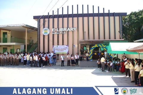 Nueva Ecija opens e-library at Cuyapon National High School