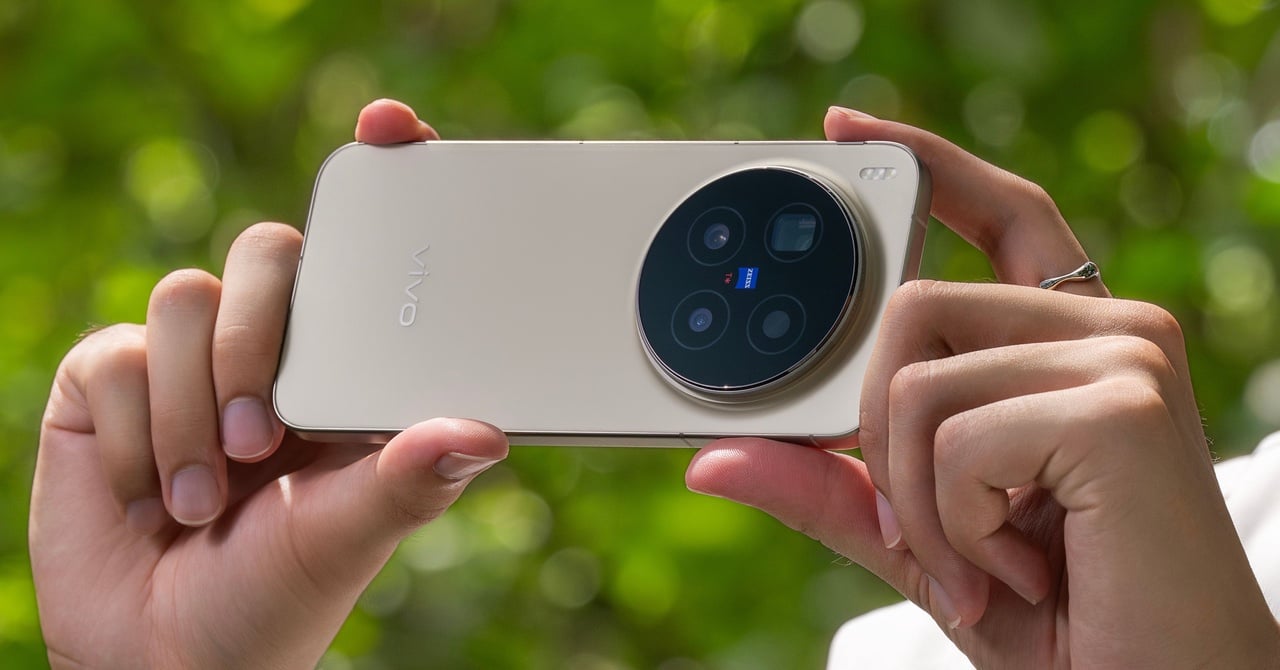 vivo X300 Pro positions itself as ‘Telephoto King’ smartphone