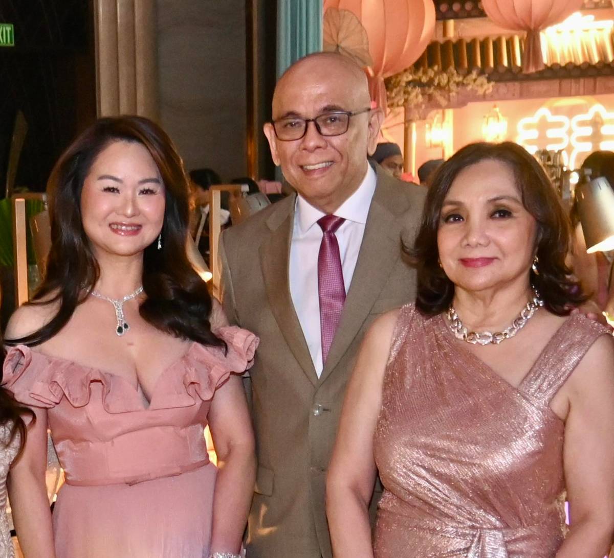 BRENDA Ngo, Roberto  Bobby Alvarez