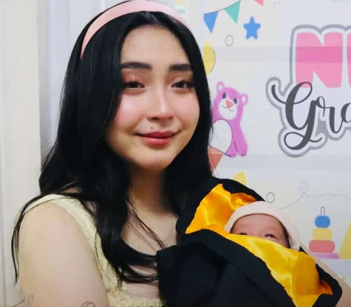 Bea Borres draws the line to protect her newborn