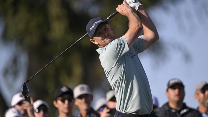 Rose blooms; Koepka rusty
