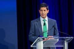 Trump picks former Fed governor Kevin Warsh as next central bank chief