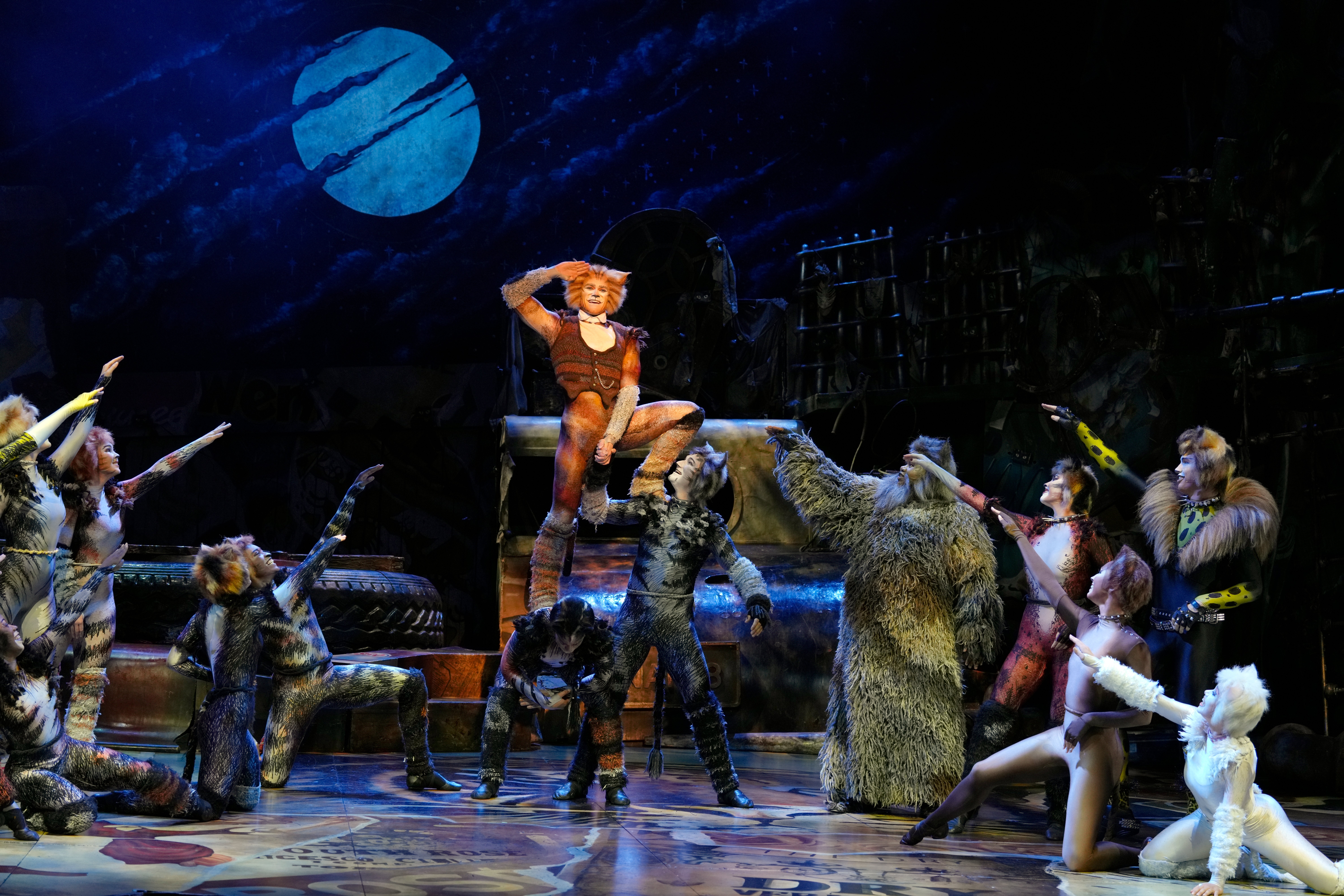 ‘CATS the Musical’ returns to Singapore 
for a ‘purr-fectly’ spectacular run