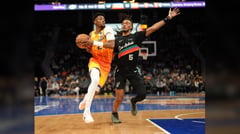 Hornets stun Spurs