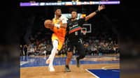 Hornets stun Spurs