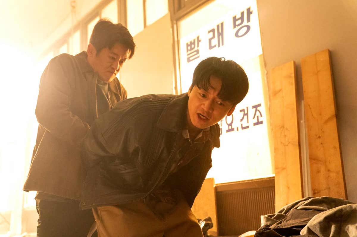 Heo Sung Tae and Jo Bok Rae.