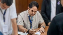 Minglanilla officials hit with 1-year suspension