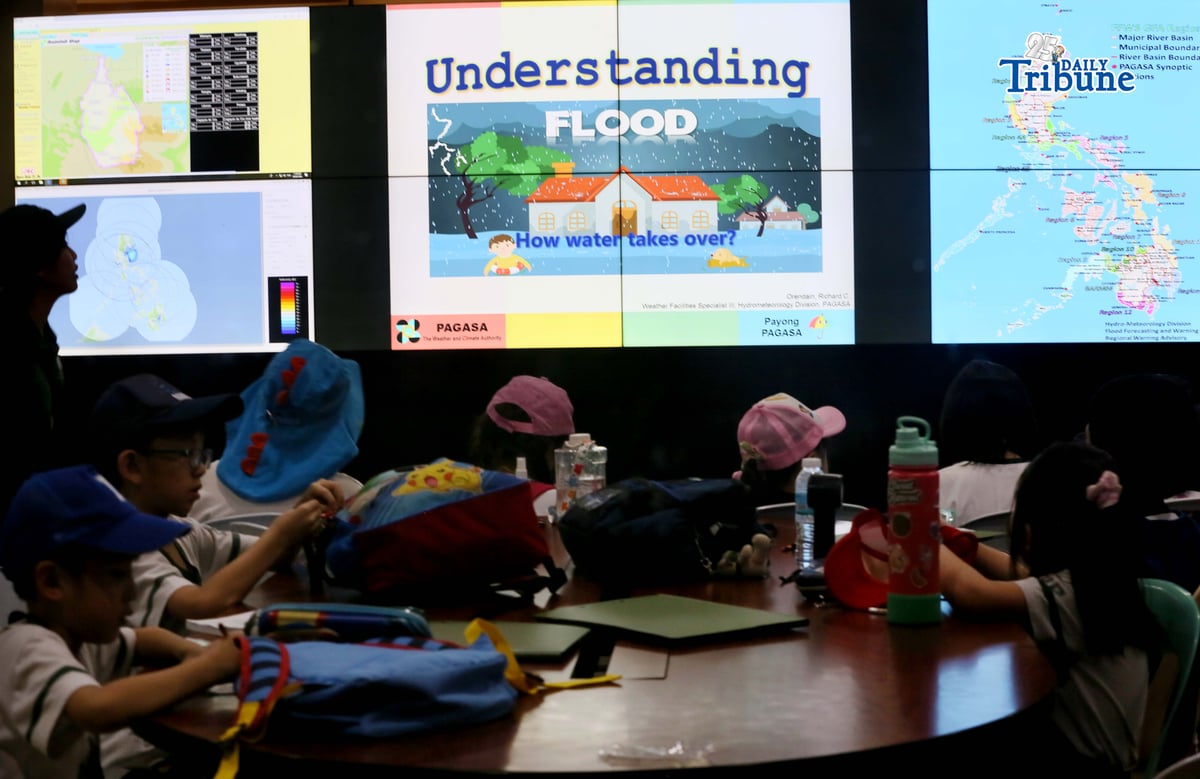 (February 04 2026) Grade 2 students from Taguig City learn basic weather and climate forecasting and receives a typhoon preparedness briefing from PAGASA weather specialists during their educational trip at the PAGASA Weather and Flood Forecasting Center (WFFC) in Quezon City on Wednesday, February 4, 2026. Photo/Analy Labor
