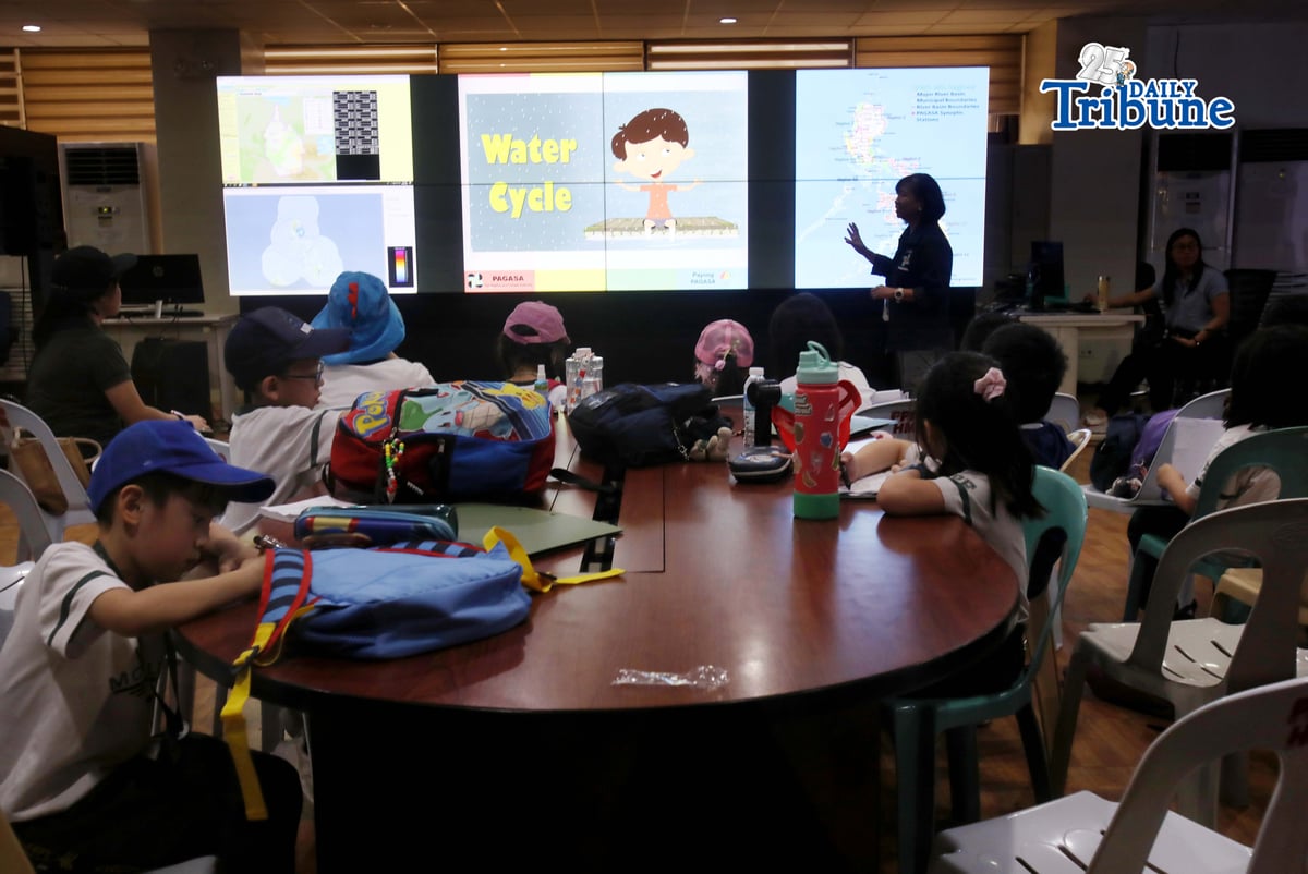 (February 04 2026) Grade 2 students from Taguig City learn basic weather and climate forecasting and receives a typhoon preparedness briefing from PAGASA weather specialists during their educational trip at the PAGASA Weather and Flood Forecasting Center (WFFC) in Quezon City on Wednesday, February 4, 2026. Photo/Analy Labor