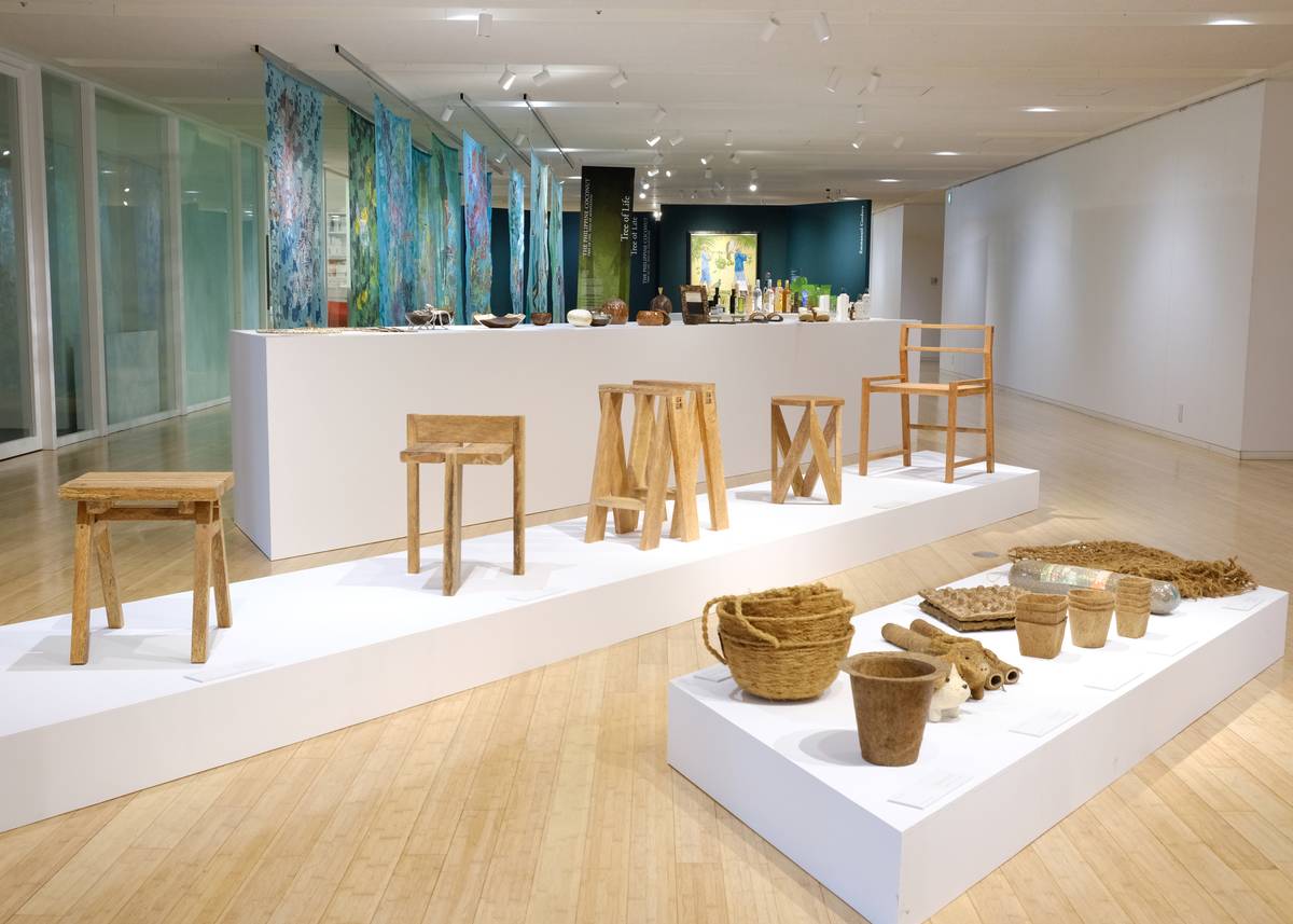 LAMANA Furniture’s pieces, made in collaboration with Ishinomaki Laboratory, are displayed alongside products crafted from coco coir.