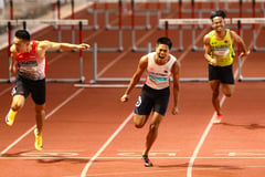 Cabang makes 60m hurdles final