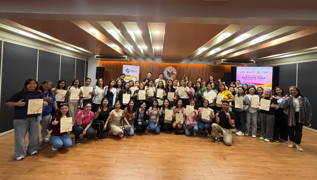 Aboitiz Foundation brings Batangueñas into digital economy via Elevate AIDA