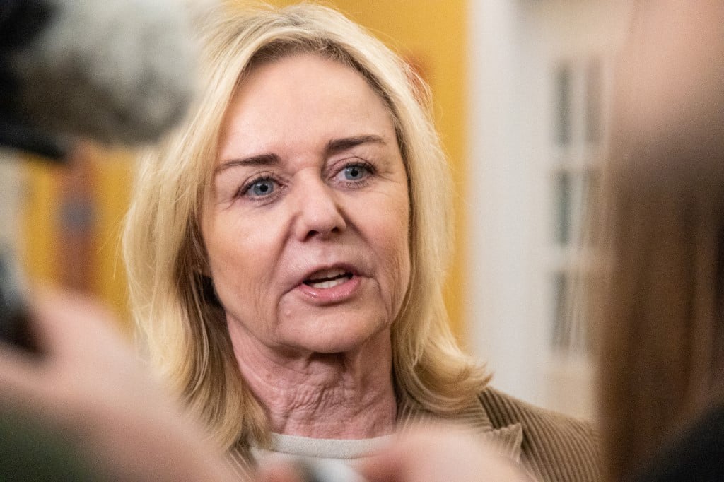 Senior diplomat resigns as Norway probes Epstein links