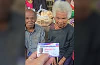 Aeta centenarians receive cash aid