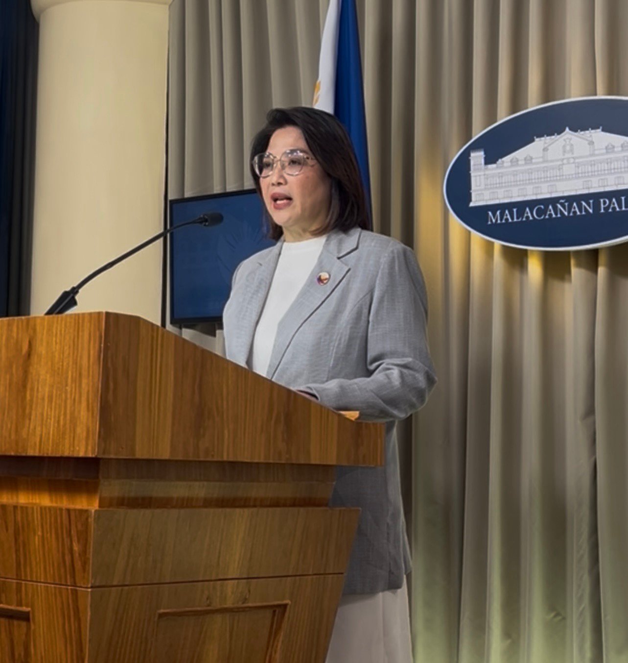 Marcoleta’s remarks not treason —Palace