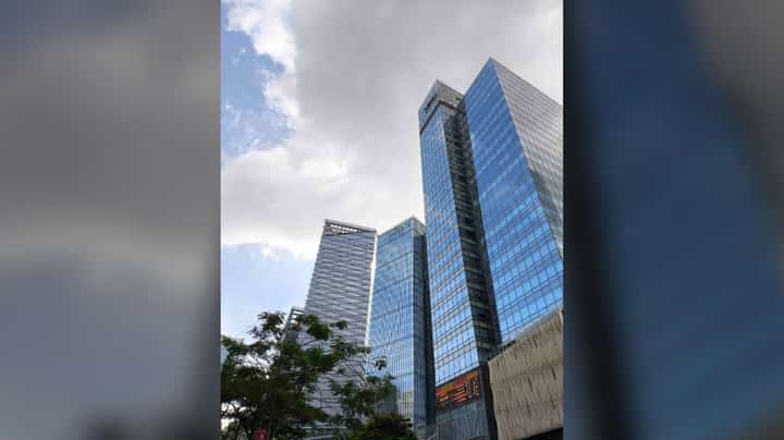 Philippine Stock Exchange trading on Wednesday was robust, with value turnover reaching P7.58 billion, exceeding the year-to-date average of P6.44 billion. Foreign investors remained supportive, posting net inflows of P834.62 million.
