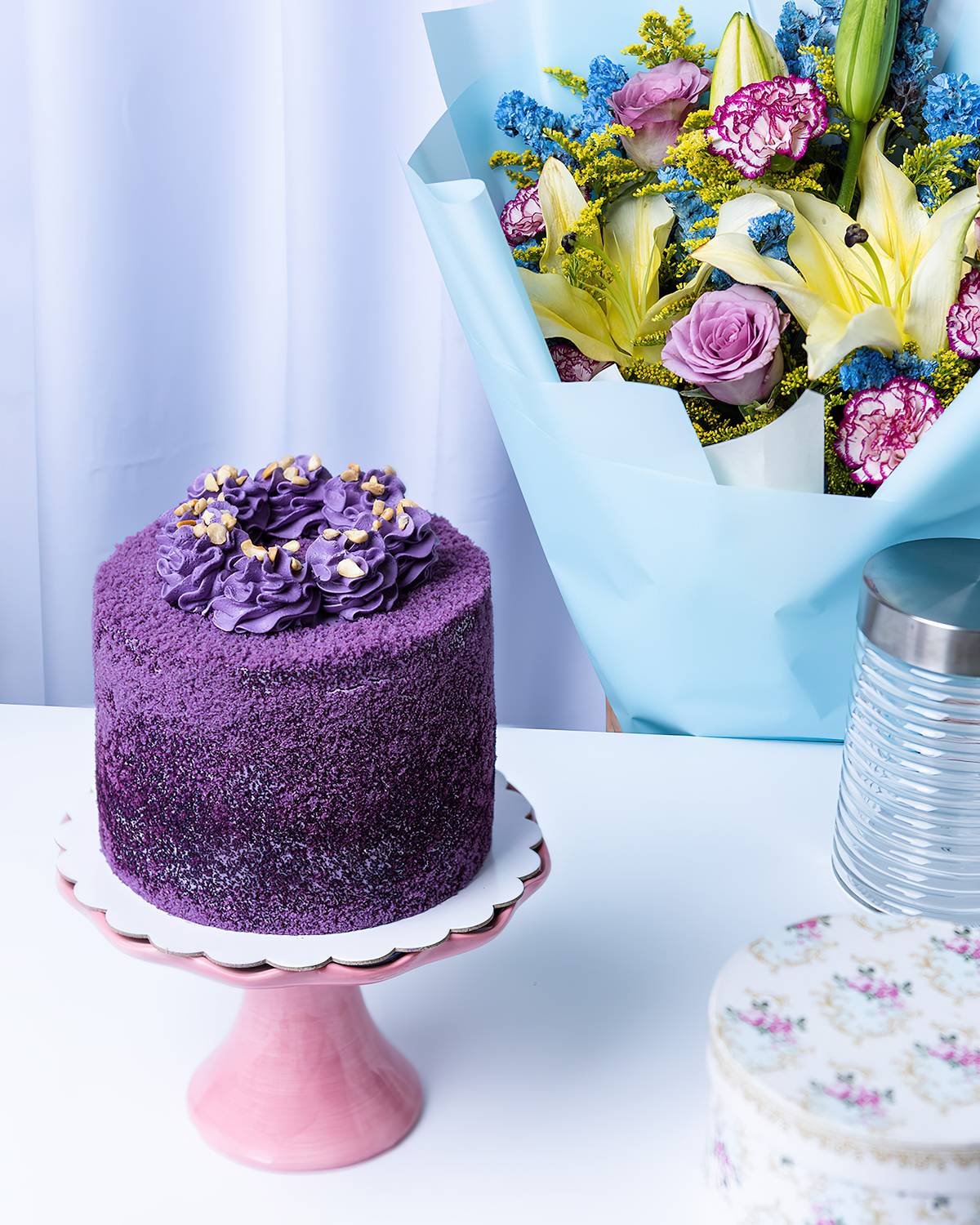 SWEET Success’ ‘Blooms & Treats’ package.