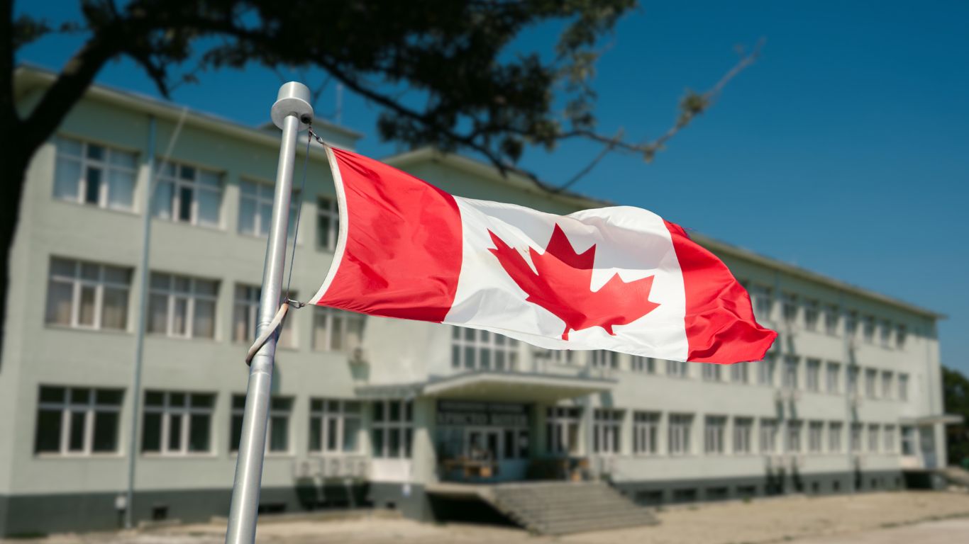 9 patay sa pinakamalalang school shooting sa Canada