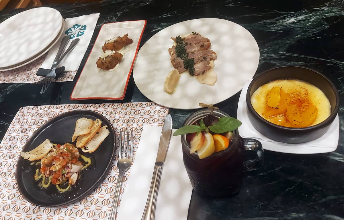 LAS Flores’ Valentine four-course meal.