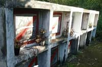 THE tombstones on this grave complex can be seen with red X marks, which continues to spark outrage from lot owners and the families of their loved ones’ vandalized and desecrated graves at the Ala-Ala Memorial Park in Mogpog, Marinduque.