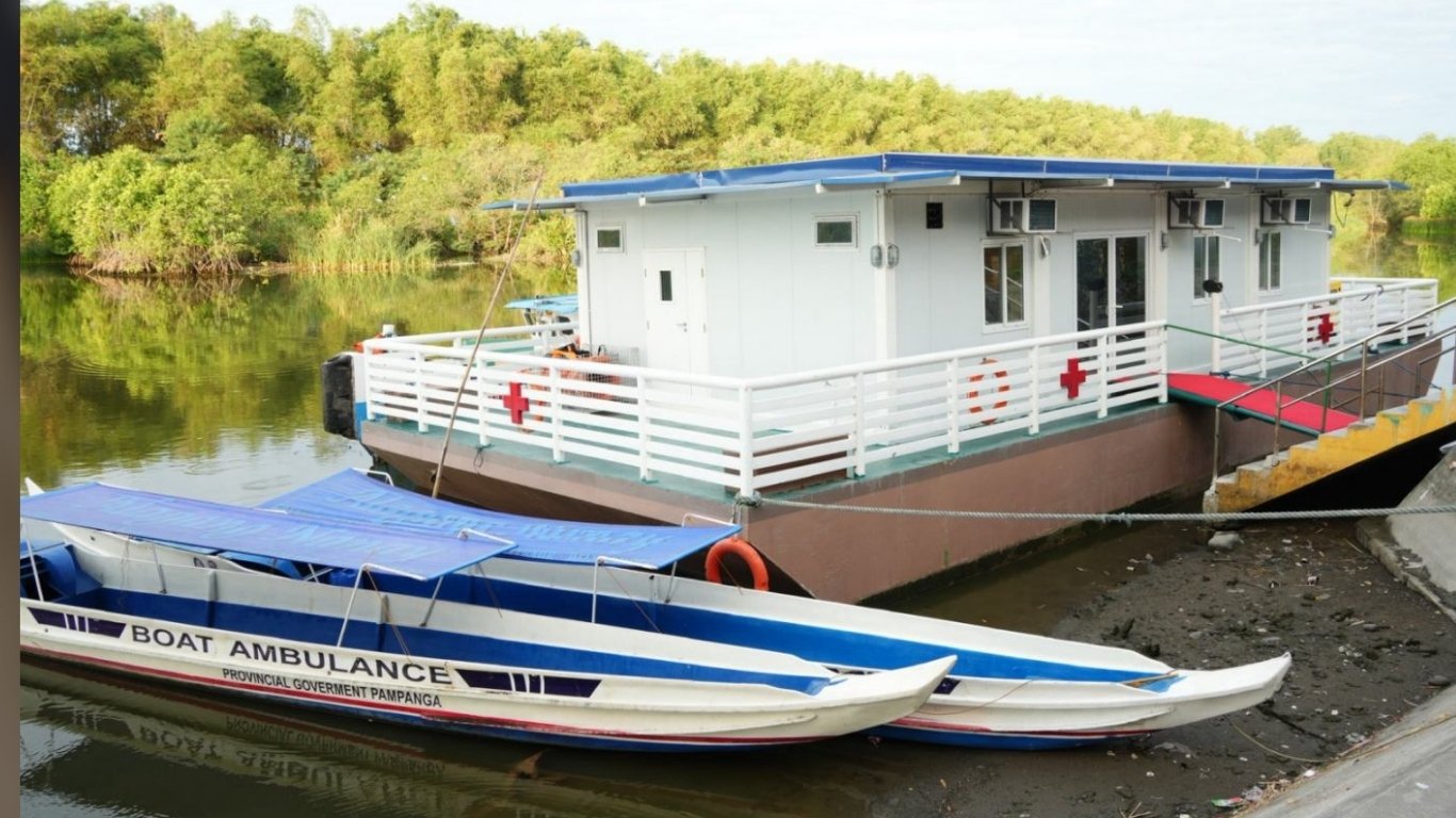 PHO conducts Pampanga floating hospital dry run