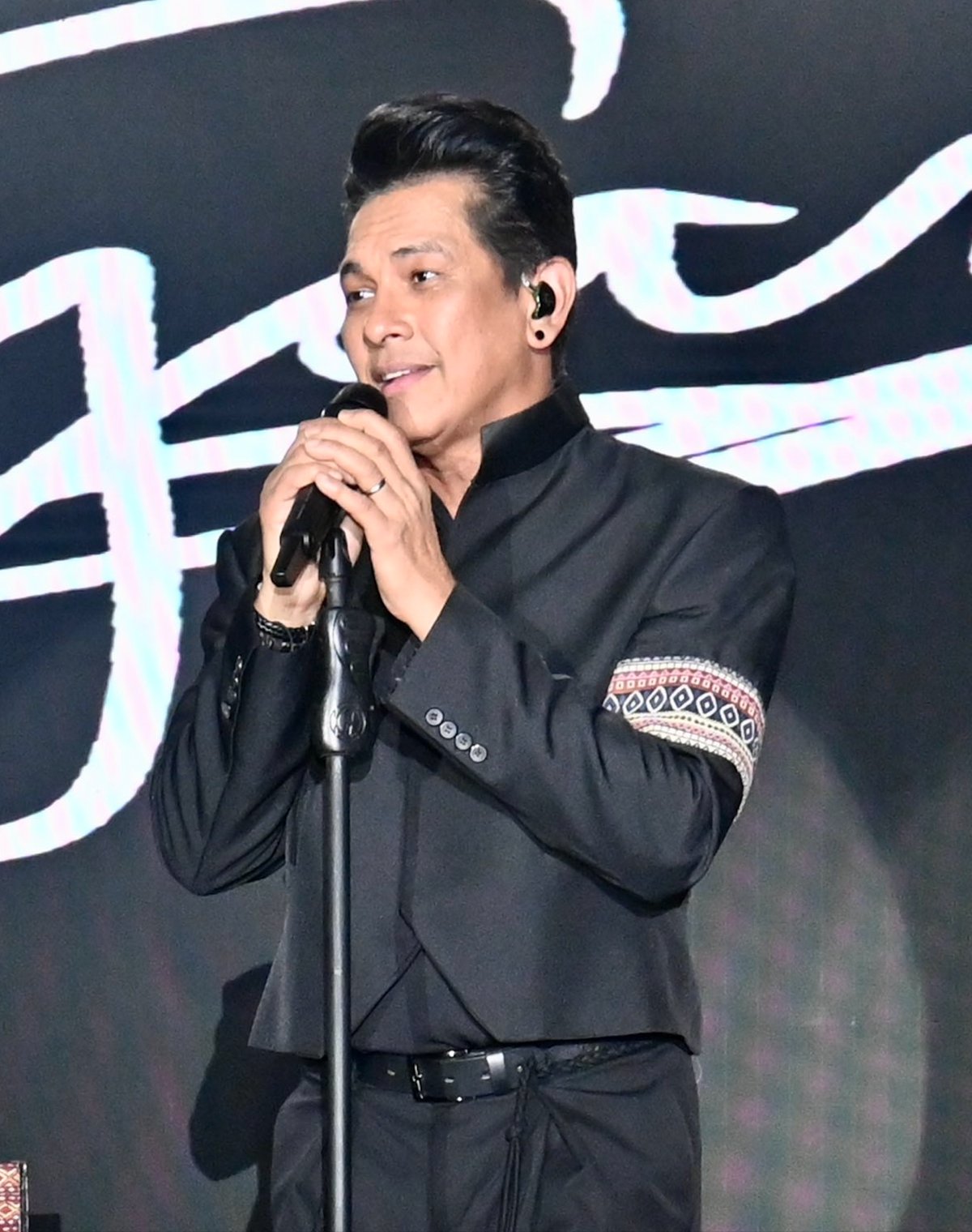 GARY Valenciano, the performer of the night.