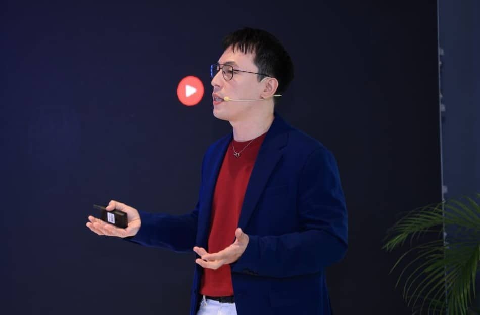 DURINGthe 2026 Safer Internet Day event, Google Philippines head of communications and public affairs Mervin Wenke discusses the AI tools and tips to help Pinoy netizens navigate the internet safety including the new capabilities of Circle to Search and Google Lens to fight scams.