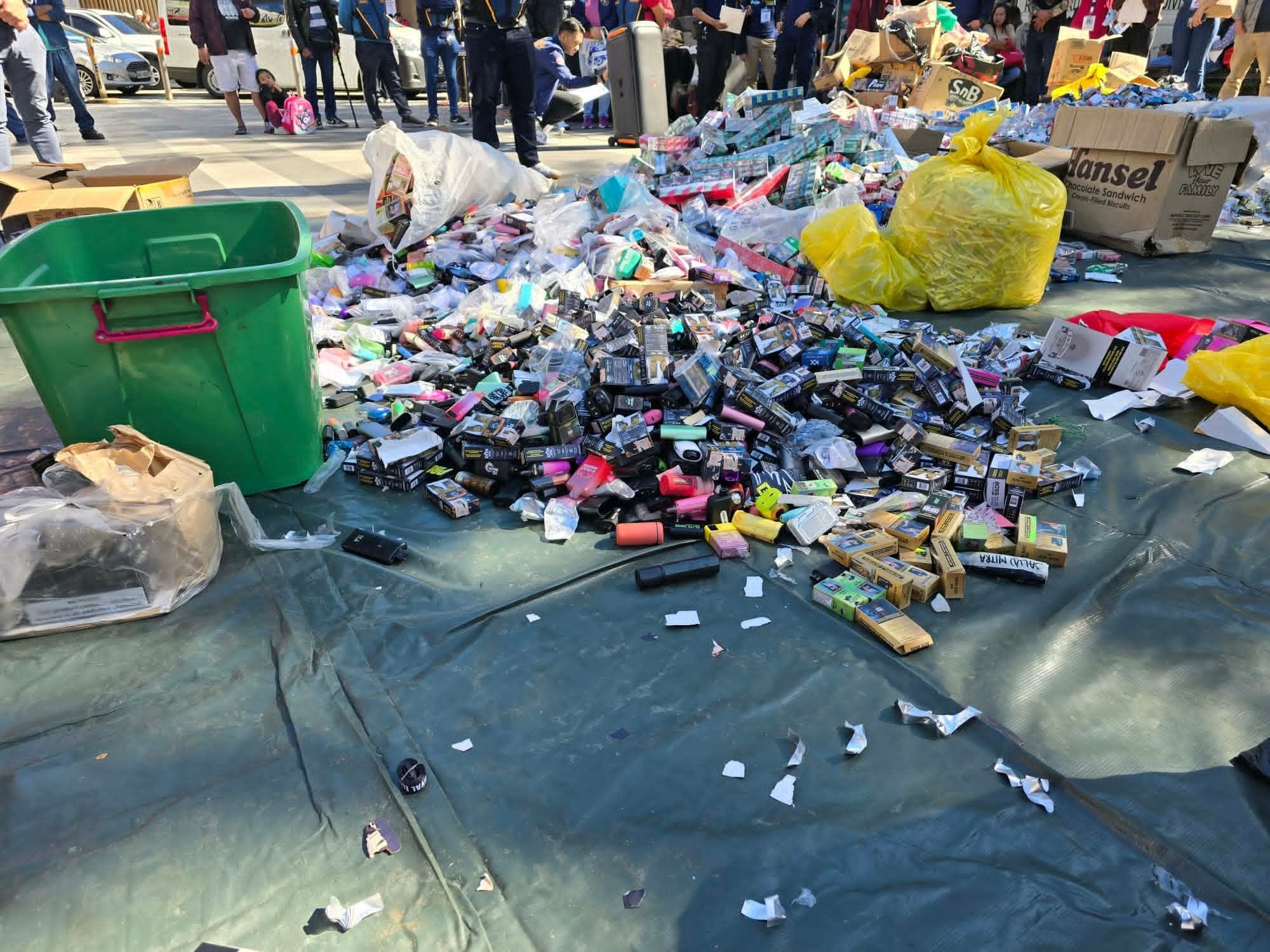 Baguio crushes, burns P5 million tobacco, vape products