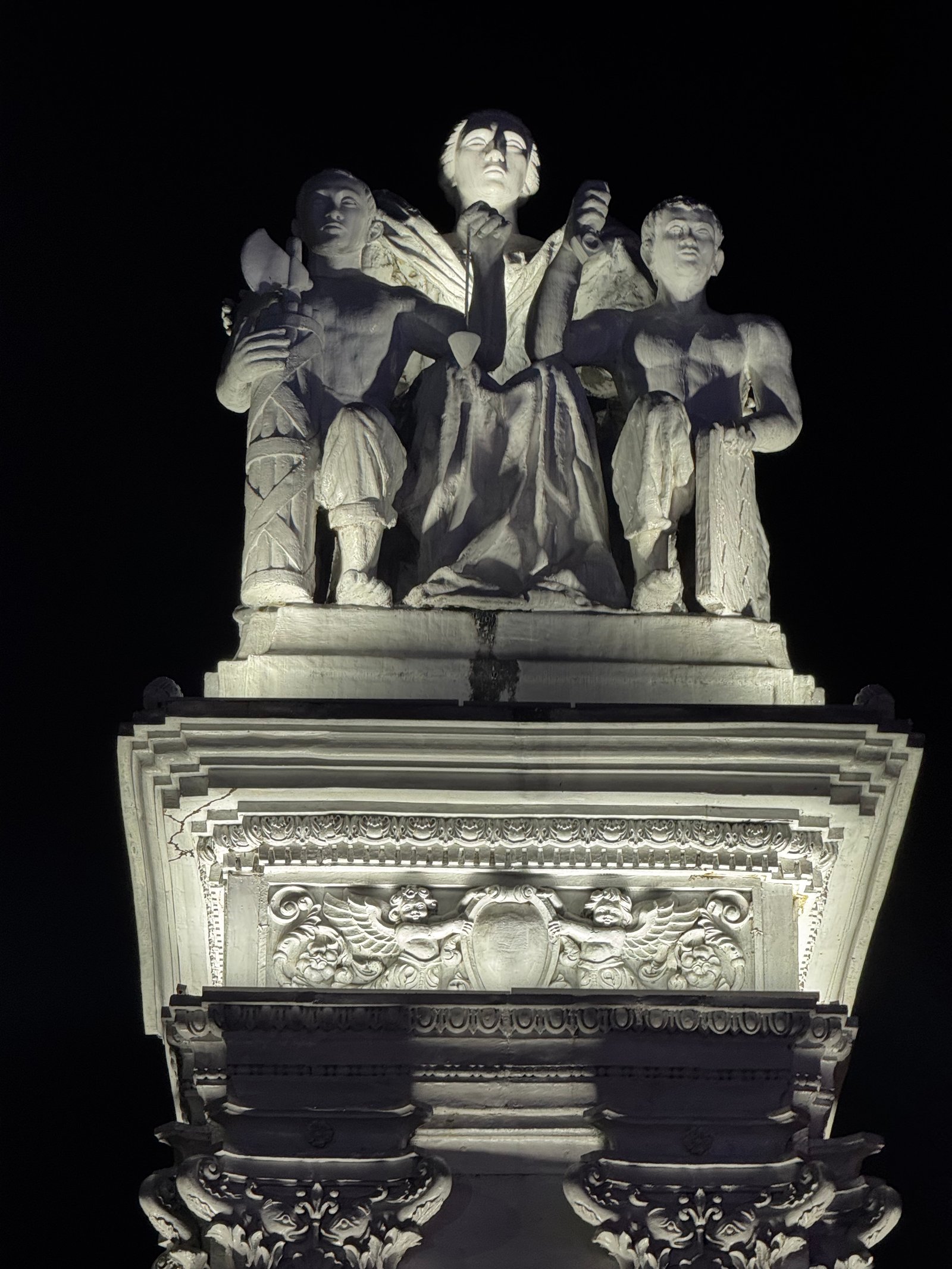 A well lighted Binondo, designed to attract more visitors