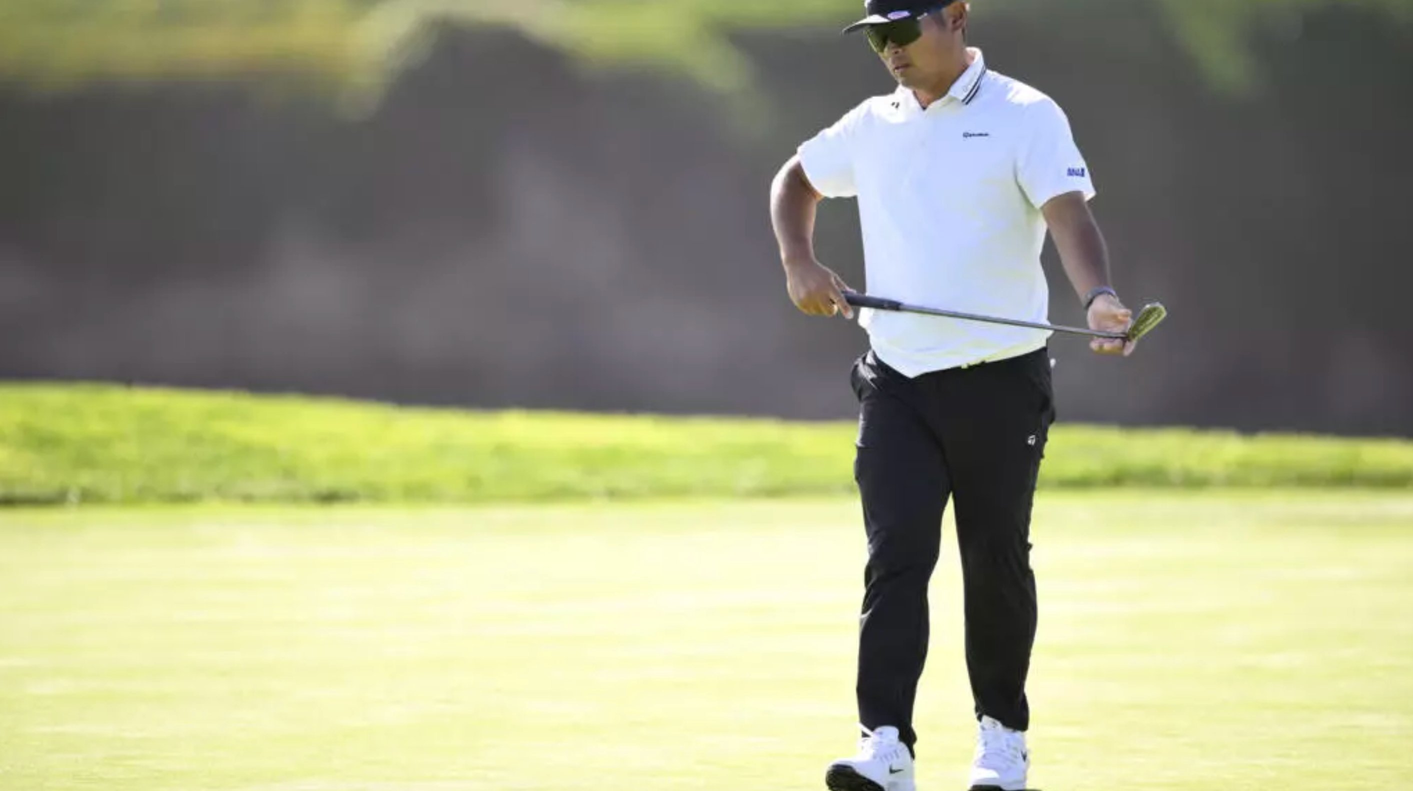 Hisatsune fires 62, grabs lead