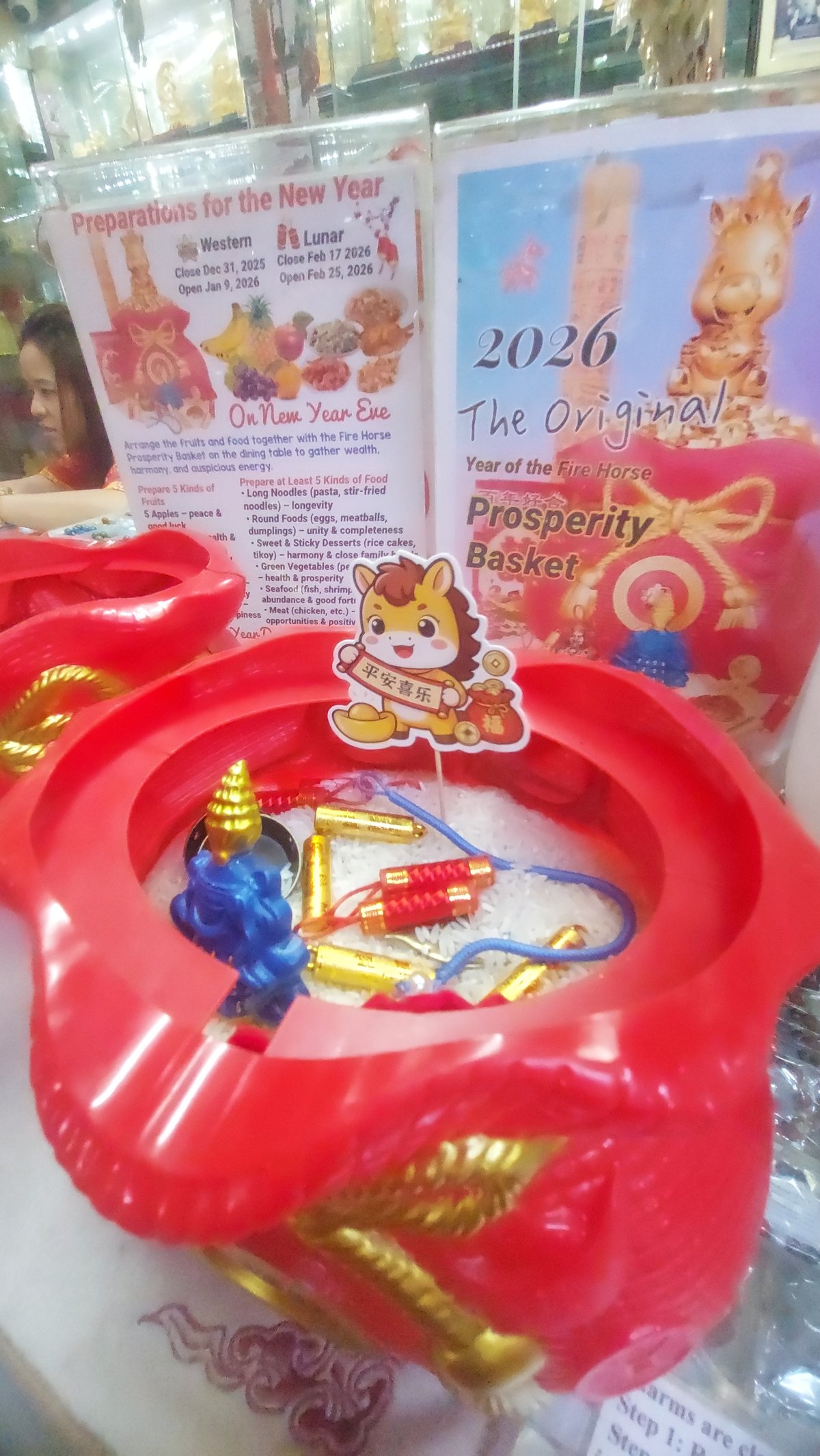 EATING rice from the prosperity bag is believed to make relationships stronger.