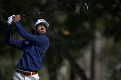 Bhatia catches fire, nears PGA Tour title