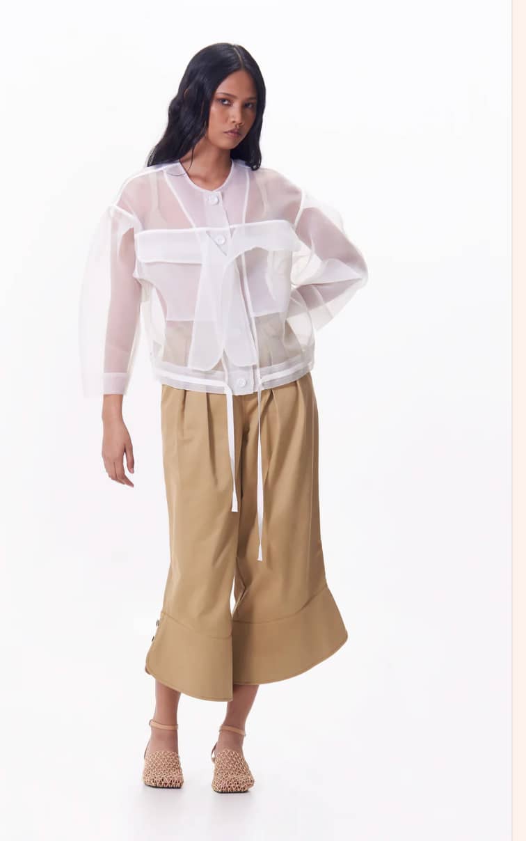 R.A.F. x Nicolo collection in khaki and white.