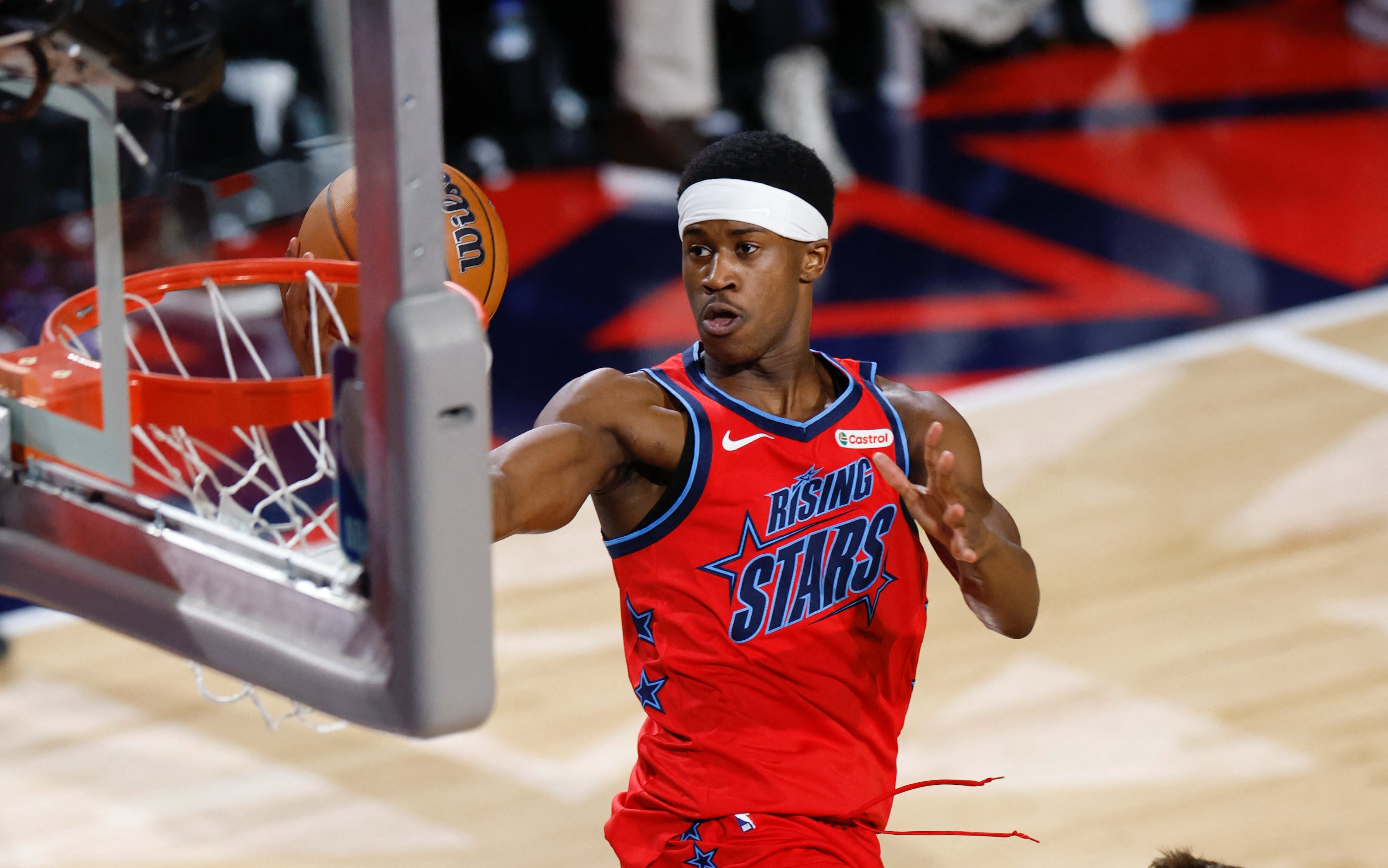 Sixers rookie dominates Rising Stars Challenge
