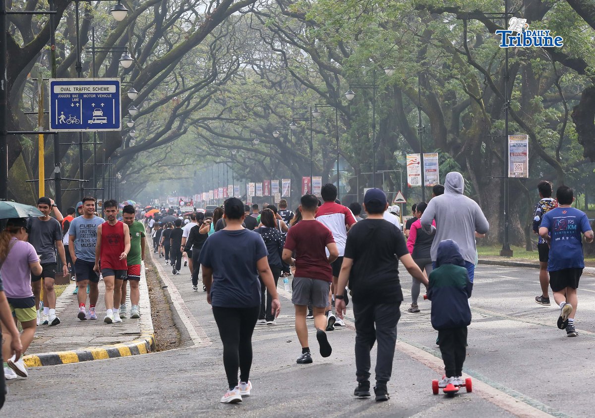 Some spent the day walking and running at the University of the Philippines Oval, enjoying fitness and fresh air this Valentine’s Day!