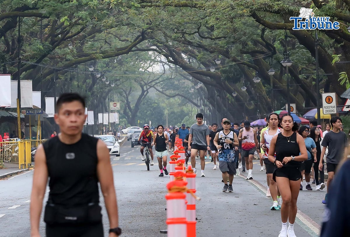 Some spent the day walking and running at the University of the Philippines Oval, enjoying fitness and fresh air this Valentine’s Day!