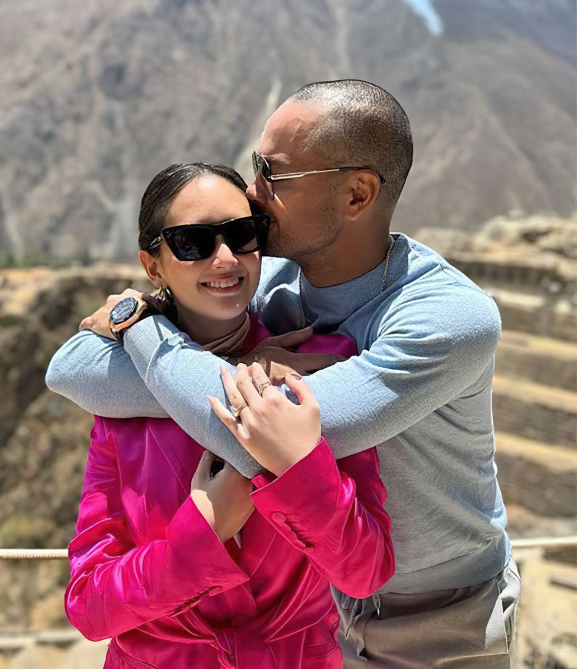 ELLEN Adarna and Derek Ramsay.