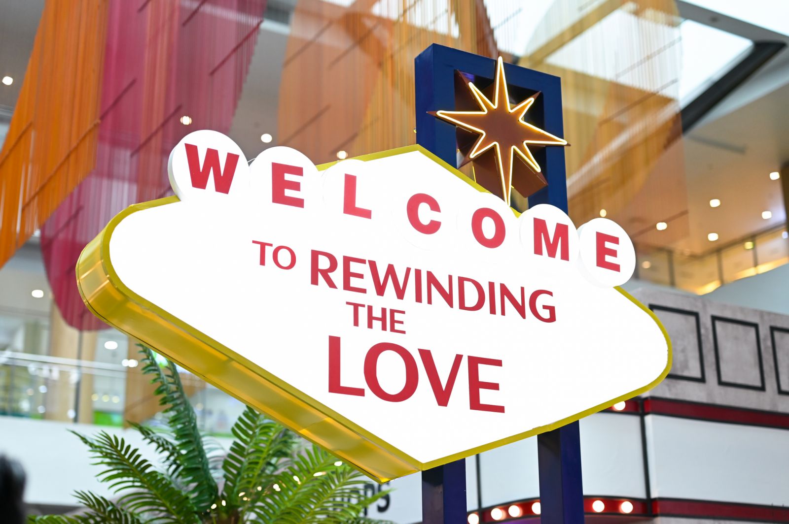 One Ayala rewinds romance with ’90s-themed Valentine’s event