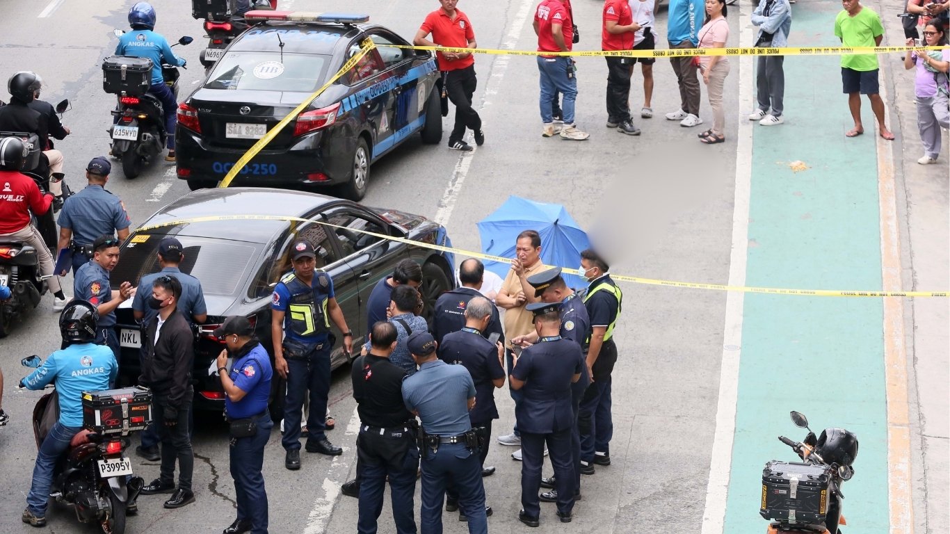 Police traffic arrest rules under review