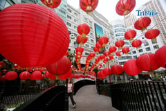 Eastwood lights up with Chinese red lanterns