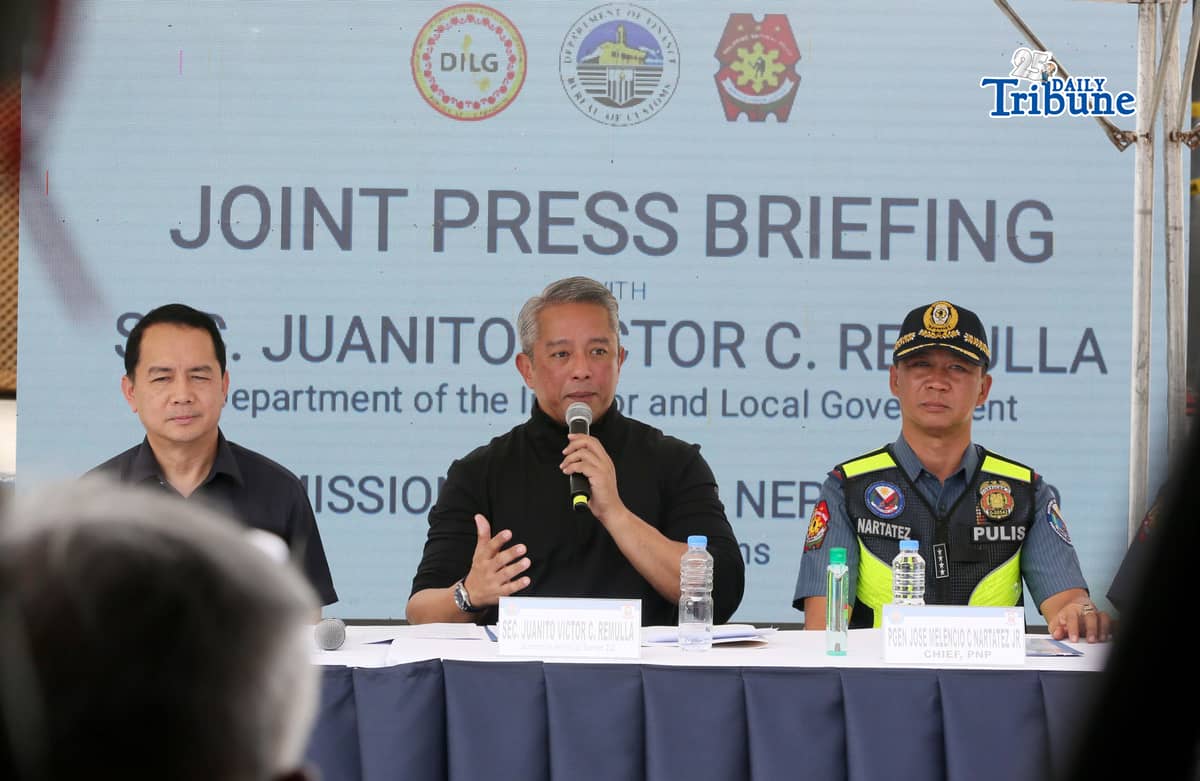 (February 16 2026) Department of the Interior and Local Government (DILG) Secretary Jonvic Remulla, with Philippine National Police Chief PGen. Jose Melencio Nartatez Jr. and Bureau of Customs Commissioner Ariel Nepomuceno, conduct press-conference regarding of their successful a joint operation of the three alleged unregistered cigarette manufacturing warehouse in Barangay Panipuan, San Fernando, Pampanga, on Monday, February 16, 2026. Photo/Analy Labor